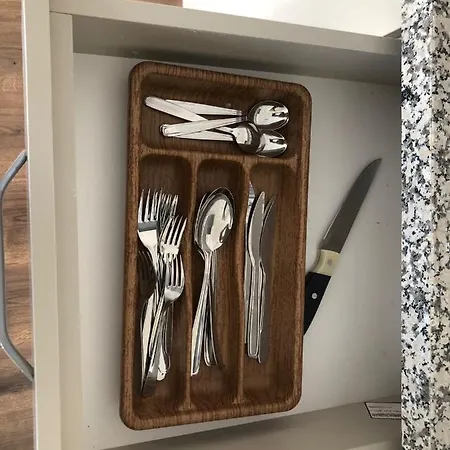 Pinna بيت ضيافة مرمريس